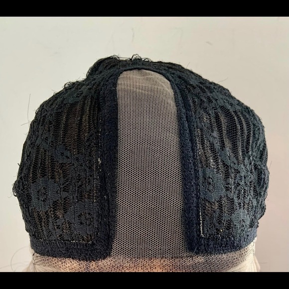 Long Gorgeous Blonde Lace Front Synthetic Wig for Everyday Wear or Events - Picture 4 of 14